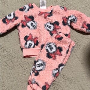 Disney Minnie Mouse Pink and Black Fleece Set